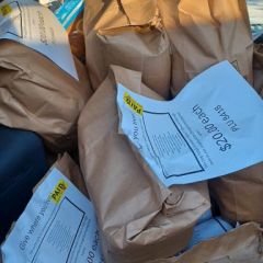 KBHQ-FM Holiday Harvest Food Drive