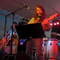 Independent artists perform at a fundraiser