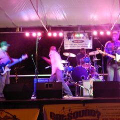 Independent artists perform at a fundraiser